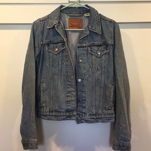 LEVI’s Jean Jacket